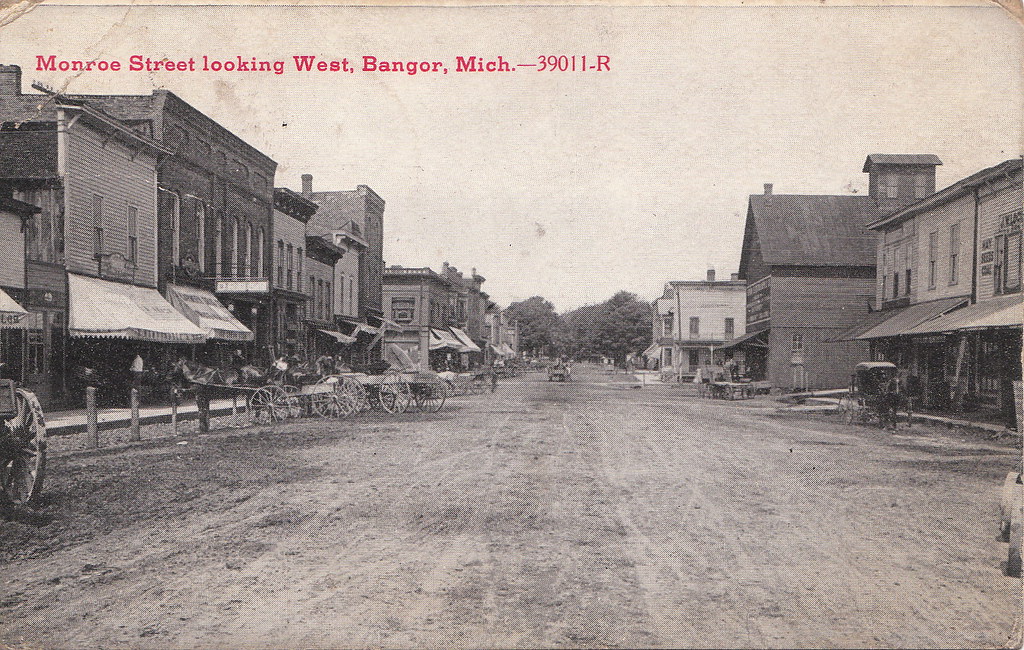 Monroe St., Bangor, Mi. mailed in 1913 Monroe Street loo… Flickr