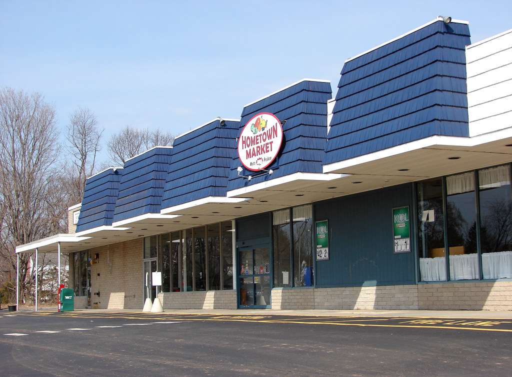 Hometown Market; Cromwell, CT Hometown Market has a histor… Flickr