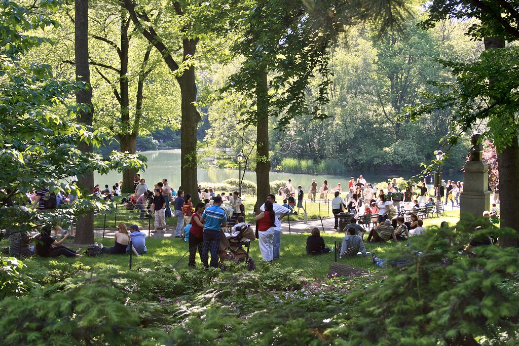 Entering Central Park west 59th St. (spring '08) jasonthere2003