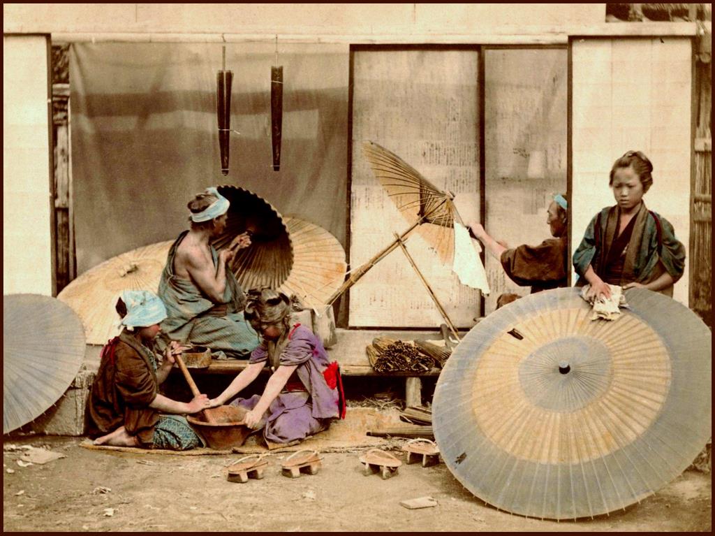 THE UMBRELLA MAKERS of OLD JAPAN Although most collections… Flickr