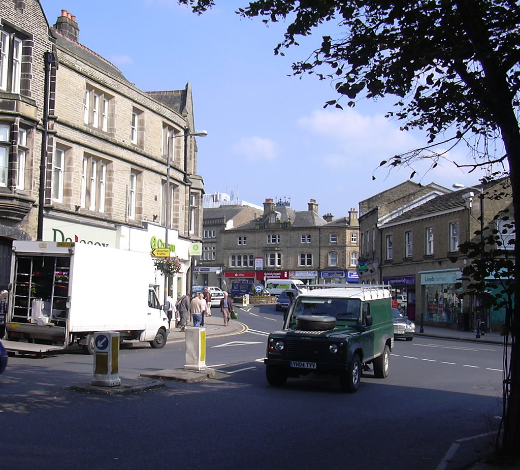 Skipton, North Yorkshire Broughton RoadHigh Street Flickr
