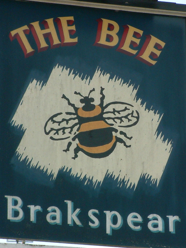 Bee Pub Sign, Burnham Pub sign in Burnham near Slough, Buc… Flickr