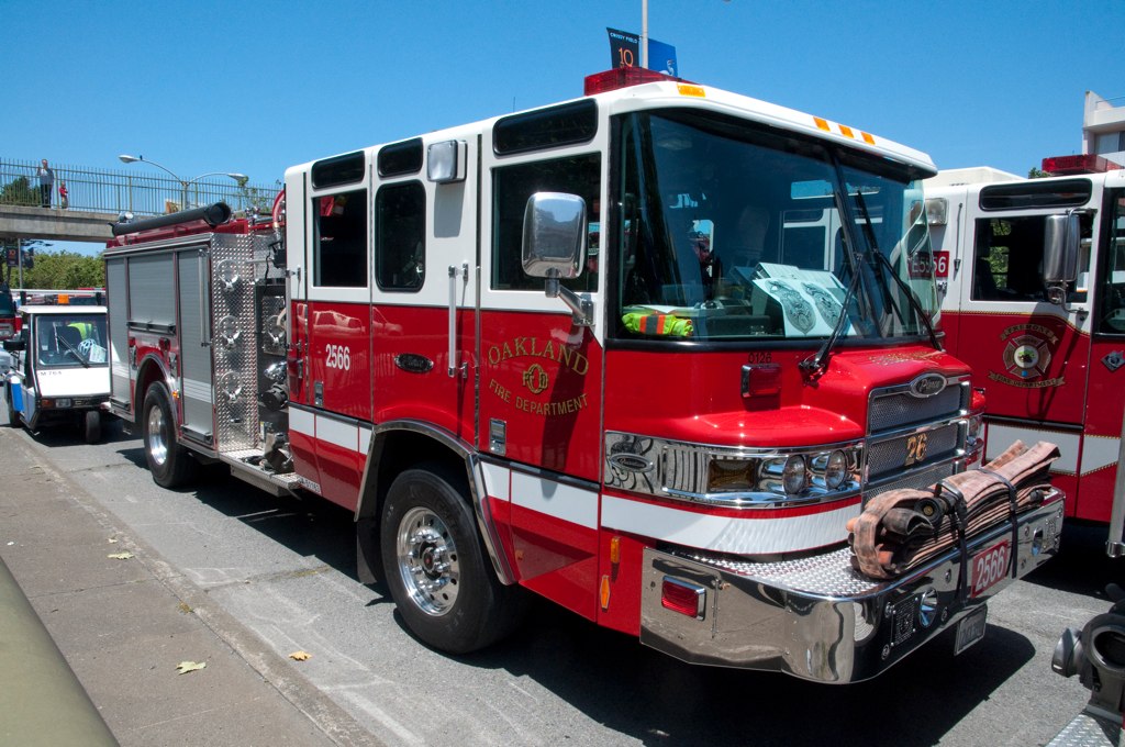 Oakland Fire Close An Oakland Fire Department (OKL) Pierce… Flickr