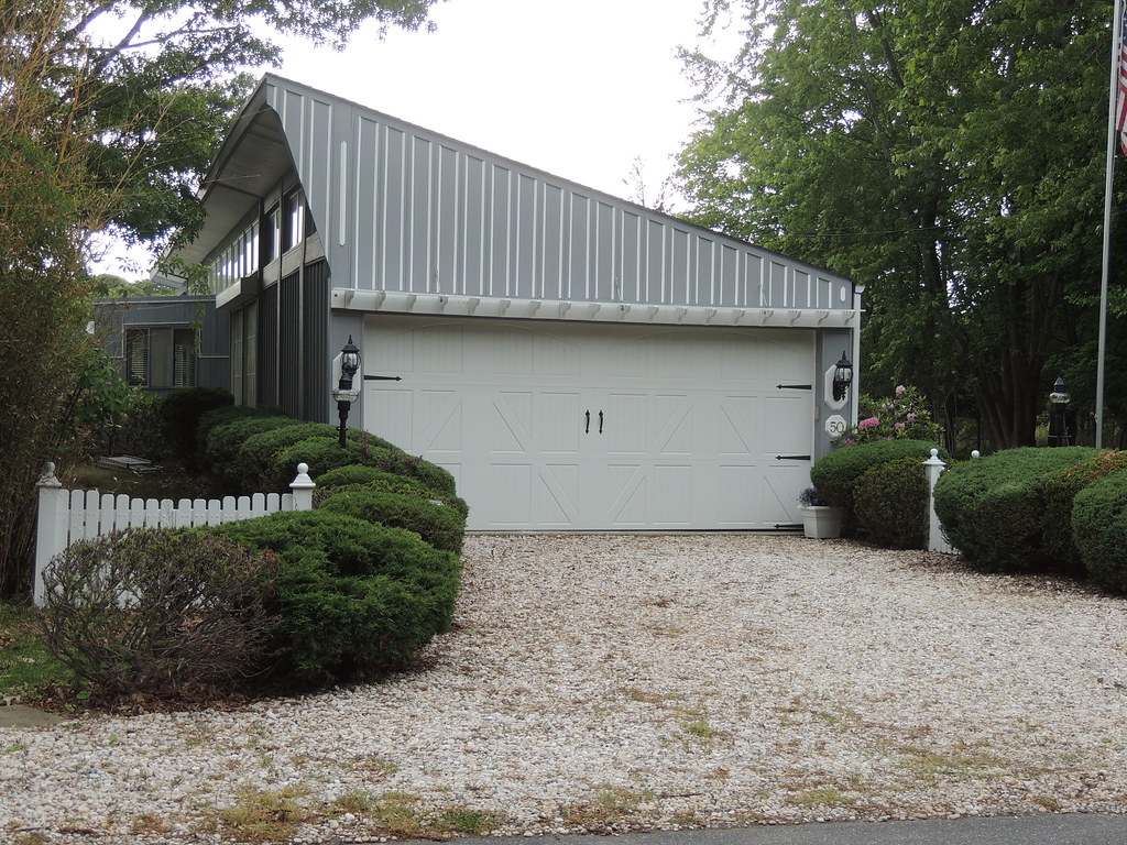 50 Fenmarsh Road East Hampton, NY Rich Garafola Flickr