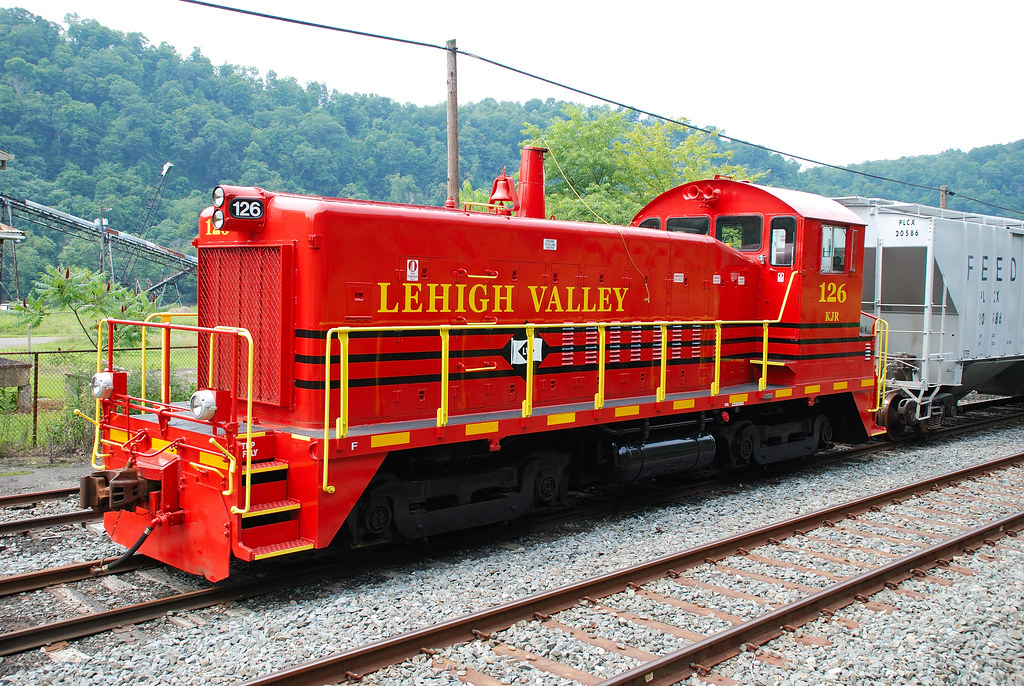 KJR 126 at Schenley, PA KJR 126, SW900, at Schenley, PA Flickr