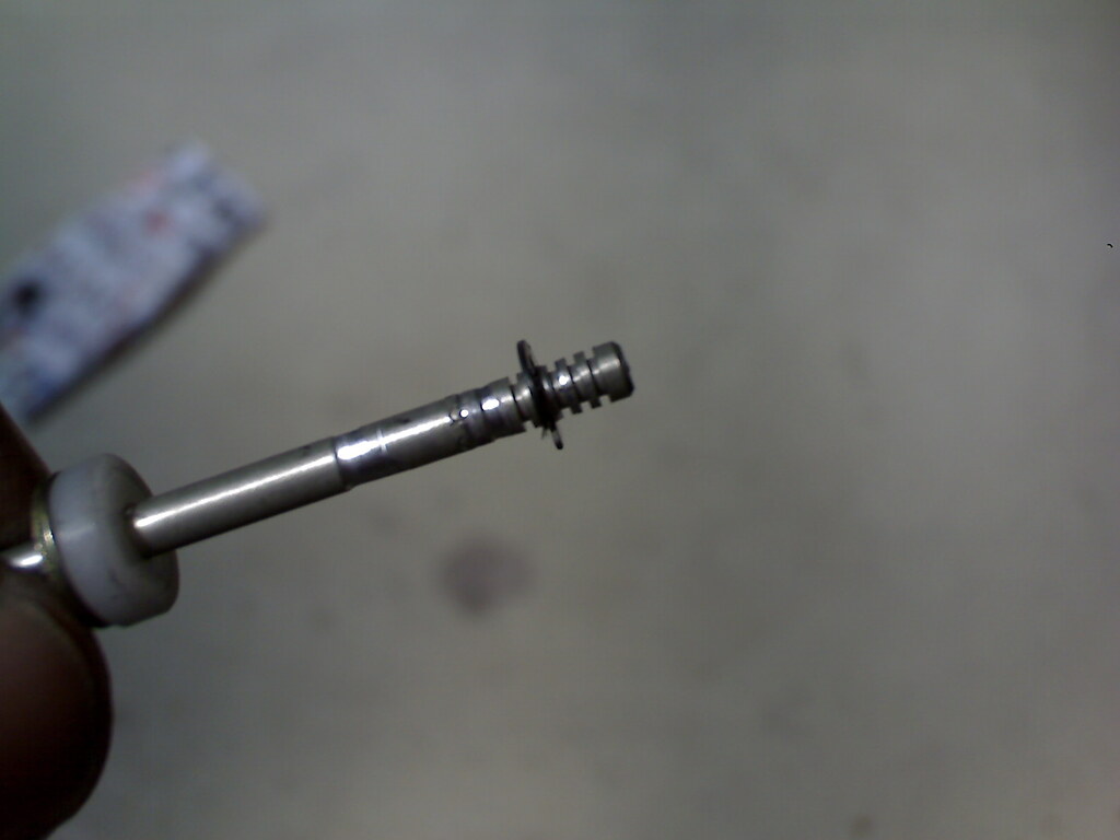 Mikuni carburetor needle clip postion 4th from above. Ca… Flickr