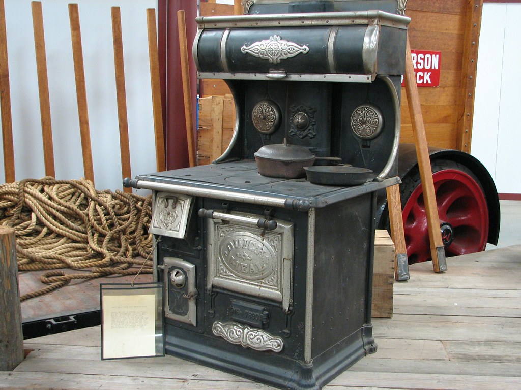 1896 Quick Meal Stove with warming Oven 1 Photohraphed at … Flickr