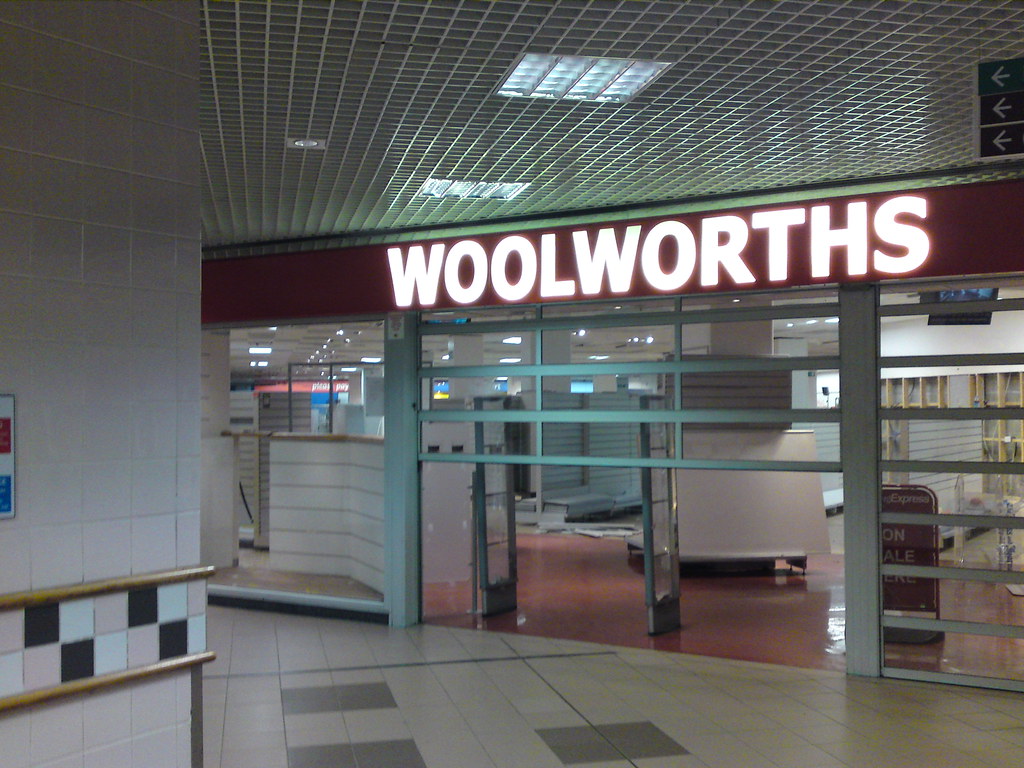 Woolworths store, Bon Accord Centre, Aberdeen now closed… Flickr