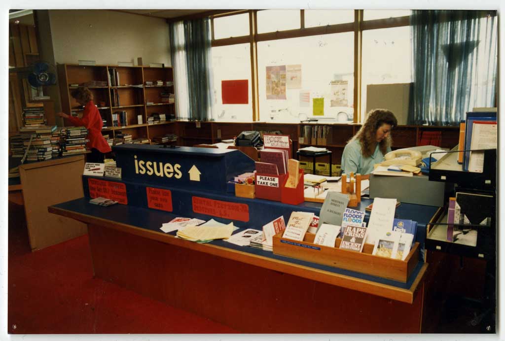 New Brighton Library New Brighton Library, interior, issue… Flickr