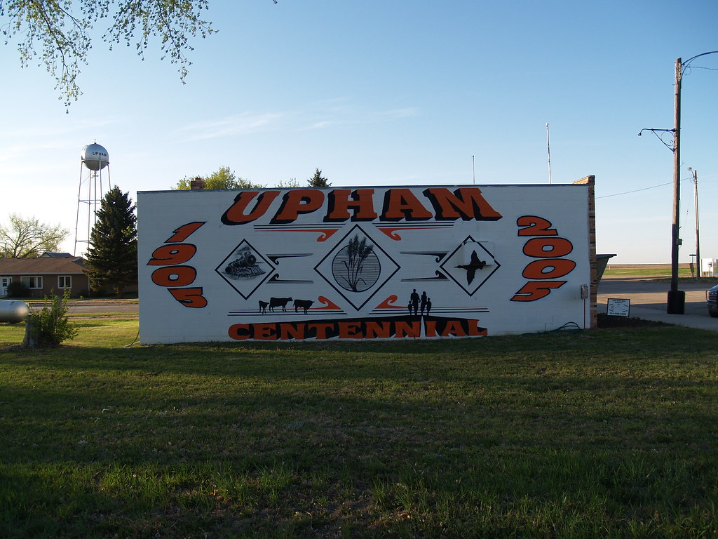 Upham, North Dakota Andrew Filer Flickr