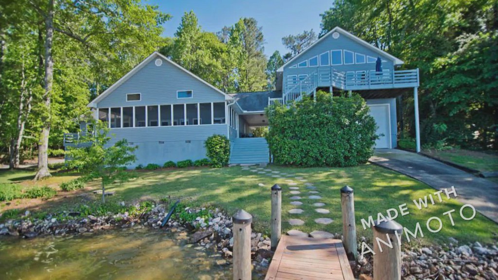 Beautiful Waterfront Homes For Sale On Lake Martin Flickr