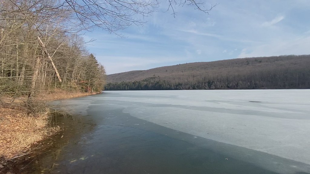 Tuscarora Lake in Winter Seen in Tuscarora State Park, Sch… Flickr