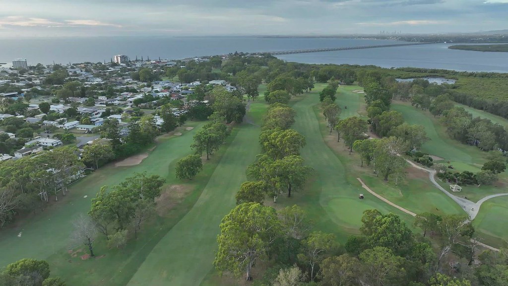 Redcliffe golf course video link > youtube youtu.be/ntY2… Flickr