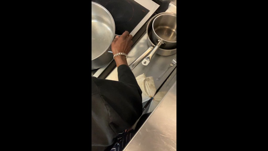 A gentle rolling boil for the poached eggs You don't want … Flickr