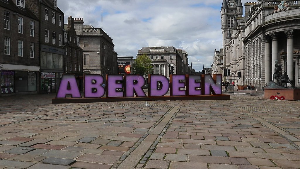 Aberdeen Letters Sign,Castlegate,Aberdeen_may 23_7162 Flickr