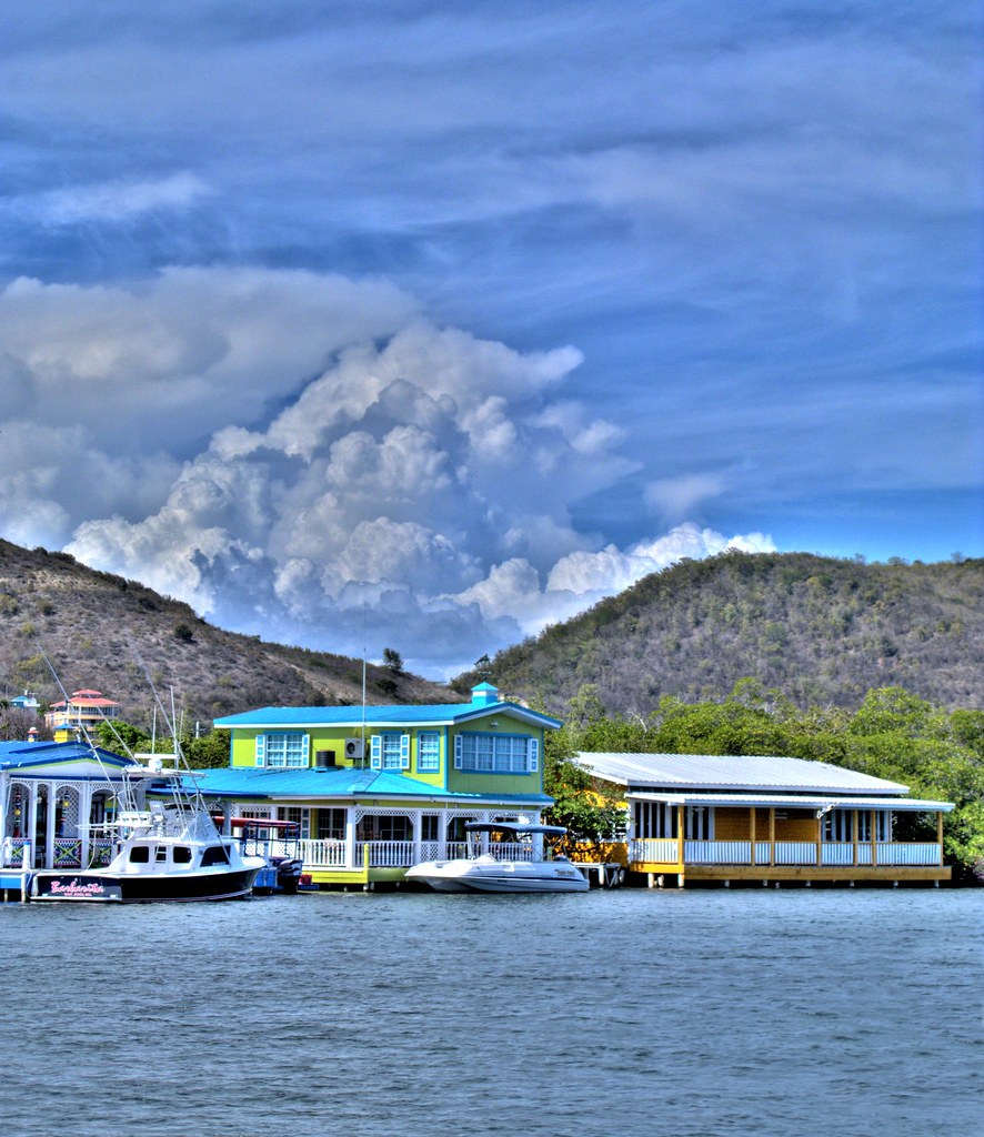 La Parguera_summer waterfront homes amongst the mangroves