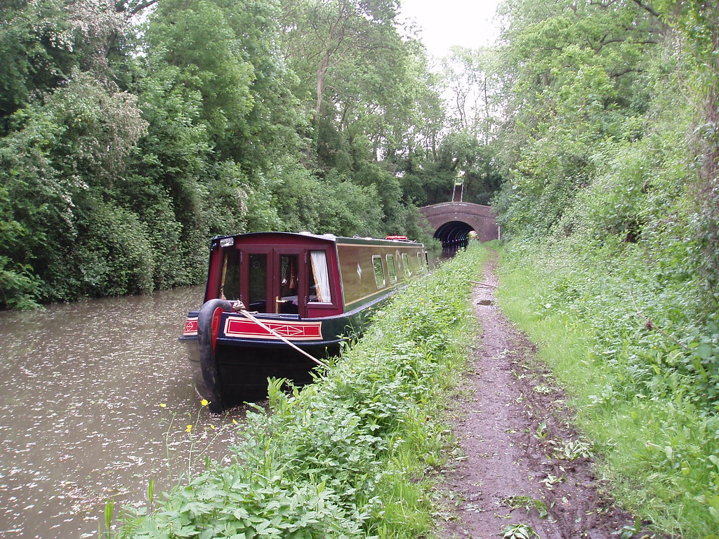 Oxford Canal Mooring at Newbold on Avon The moorings on … Flickr