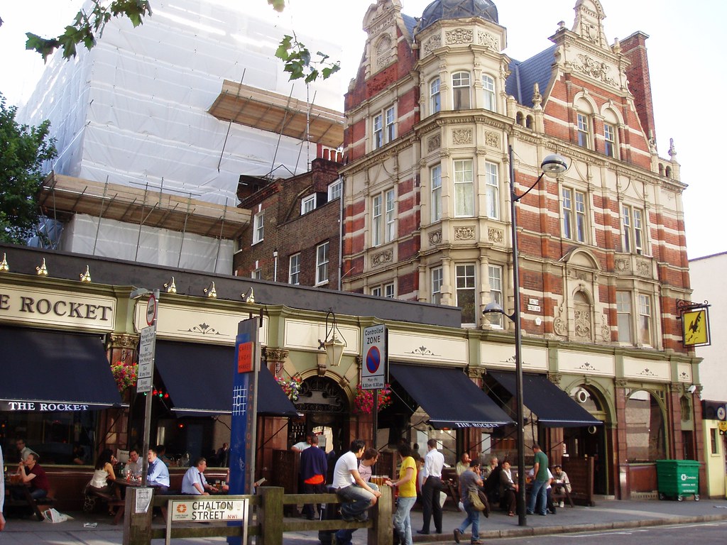 Rocket, Euston, NW1 A grand old pub on Euston Rd, on the E… Flickr