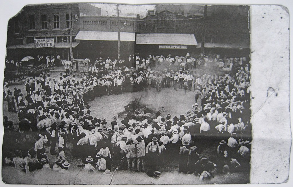 old family postcard photo of a lynching and burning in Tex… Flickr
