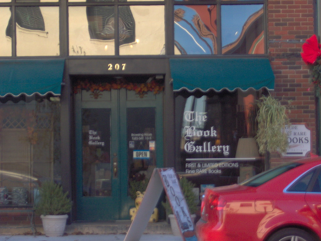 The Book Gallery, McKinney, Texas. (2008) Aniquarian books… Flickr
