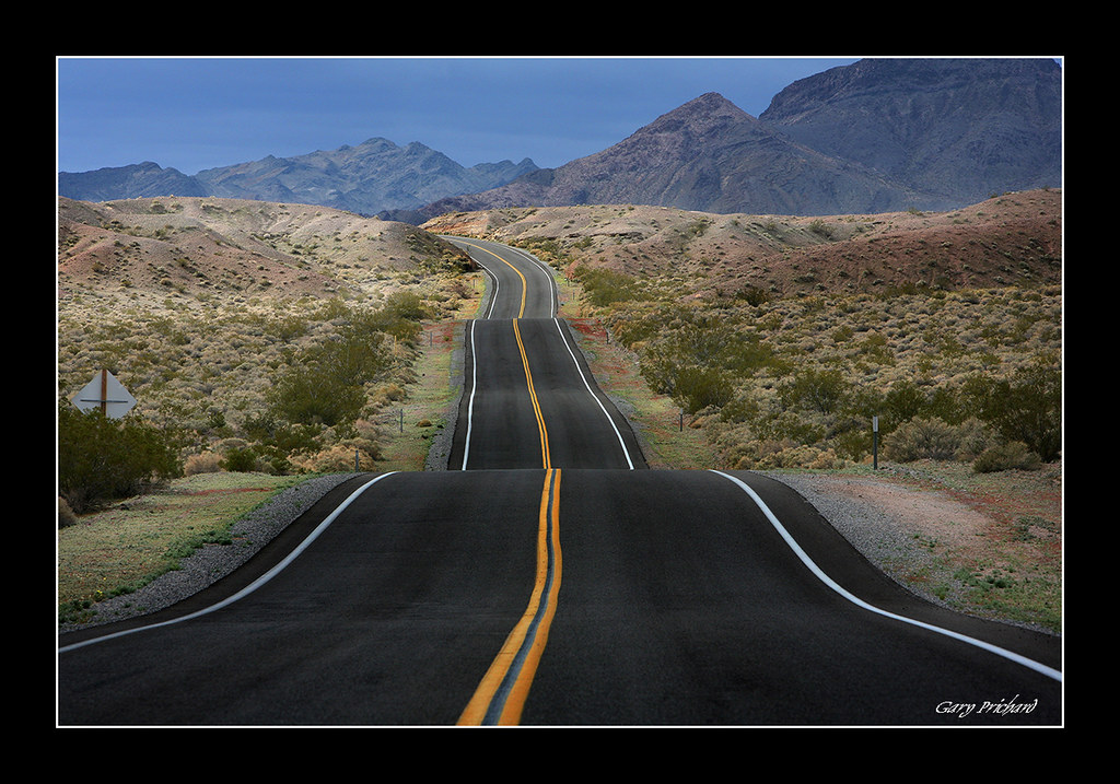 Highway 127 California It was a slow day in the desert t… Flickr