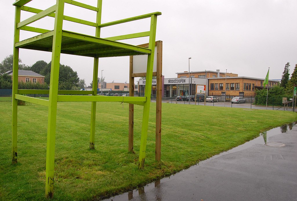 Big Green chair, the charity shop View On Black Large I … Flickr