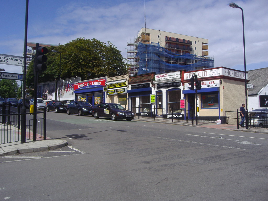 Drayton Green Rd My favourite type of shops, ie like the A… Flickr