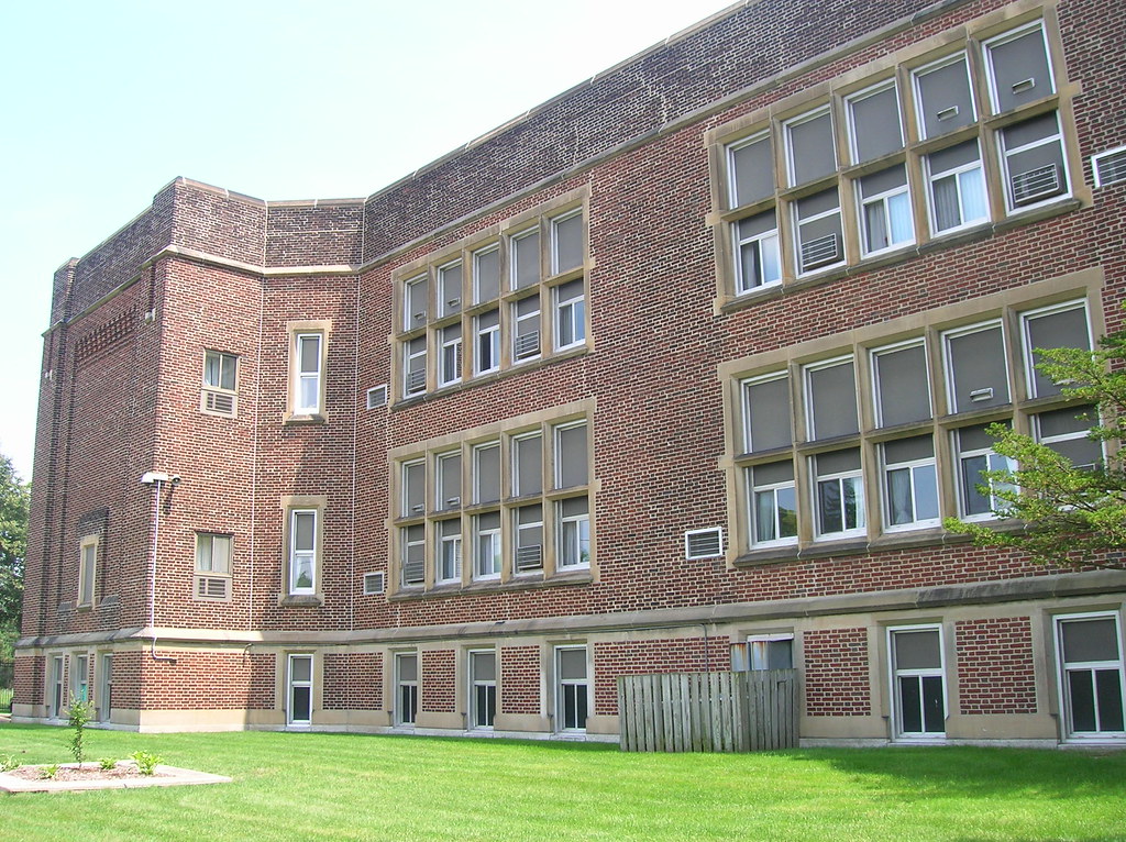 0708 Stickney SchoolToledo, Ohio (6) Aaron Turner Flickr