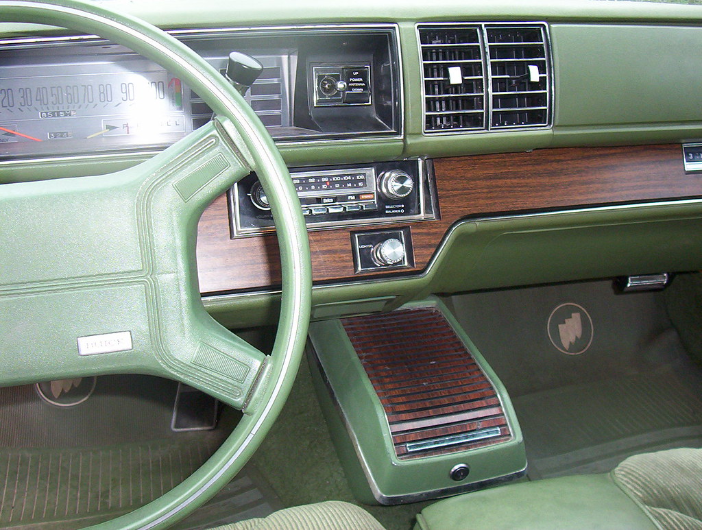 1975 Electra with "Air Cushion Restraint System" Phil R Flickr