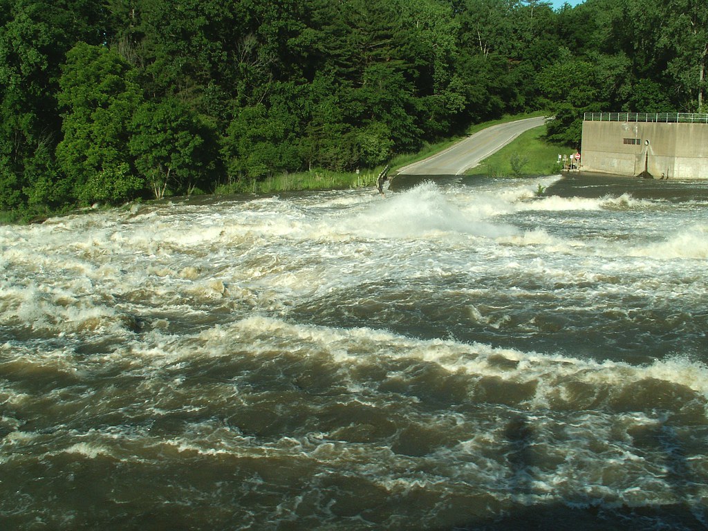 Coralville Dam flooding Water flows over the spillway at C… Flickr