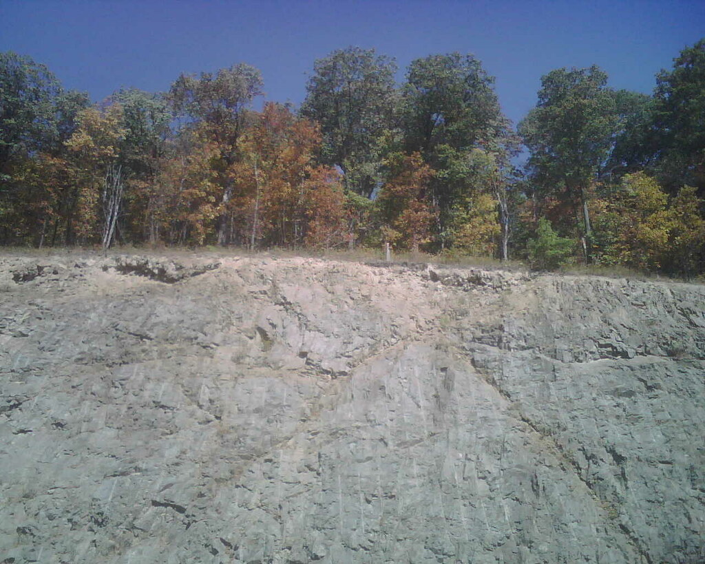 blue hole quarry Ocean_Flower Flickr