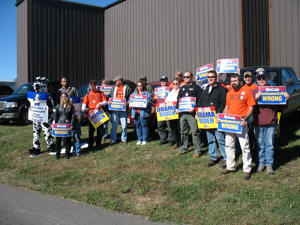 WI Protesting McCain in Mosinee, October 9, 2008 WI Prot… Flickr