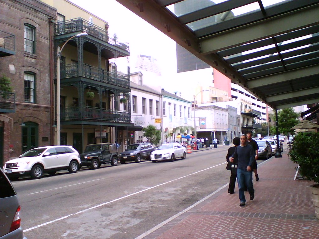 041808183301 Warehouse District, New Orleans. housemusik Flickr