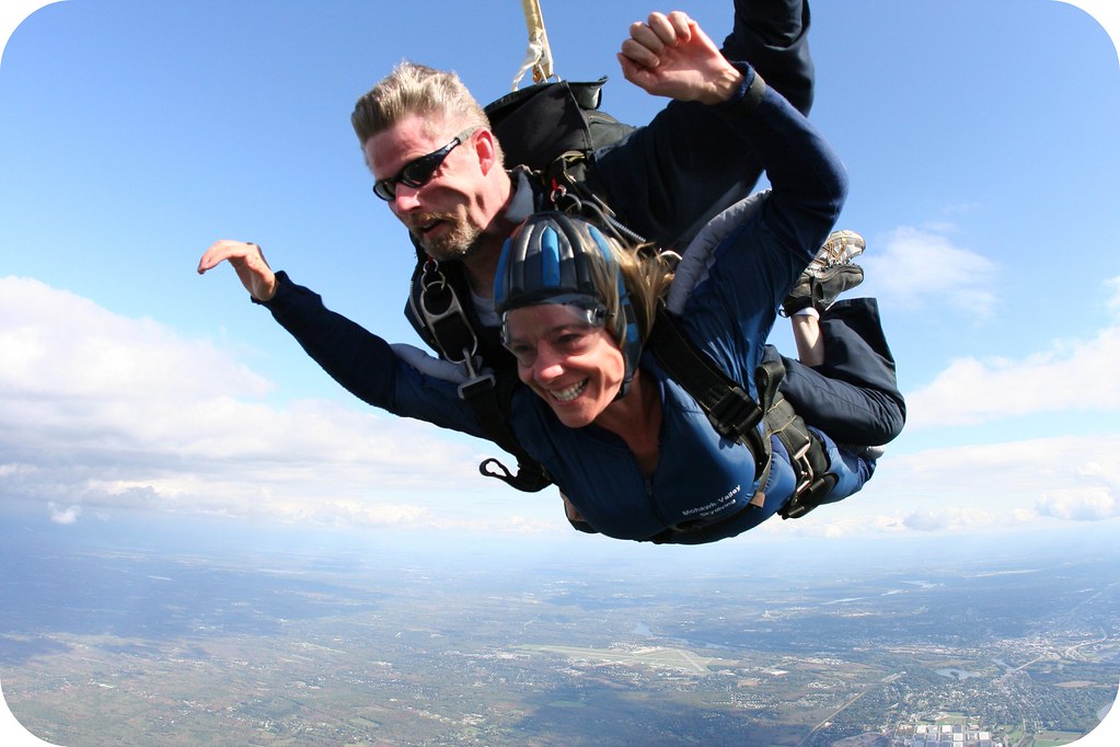 skydiving skydiving with greg at the Mohawk Valley … Flickr