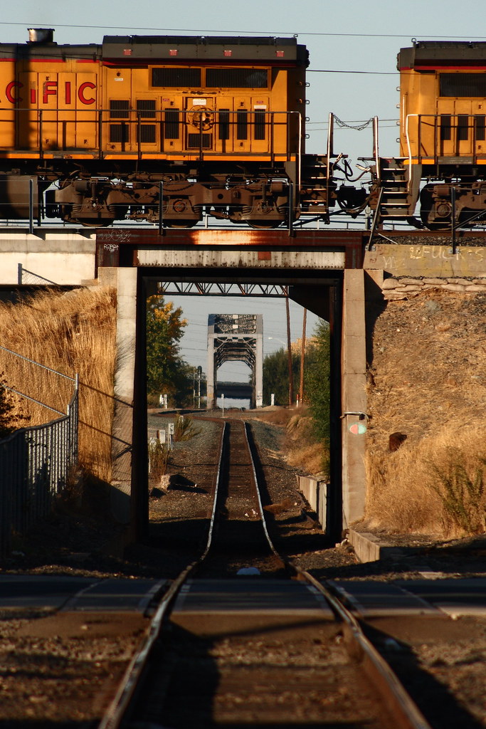 Train crossing Train tracks in Midtown Sacramento. October… Kari