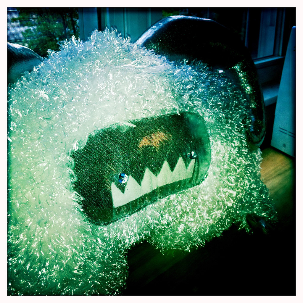 yeti A yeti made as a birthday present. Inspired by Eduard… Flickr