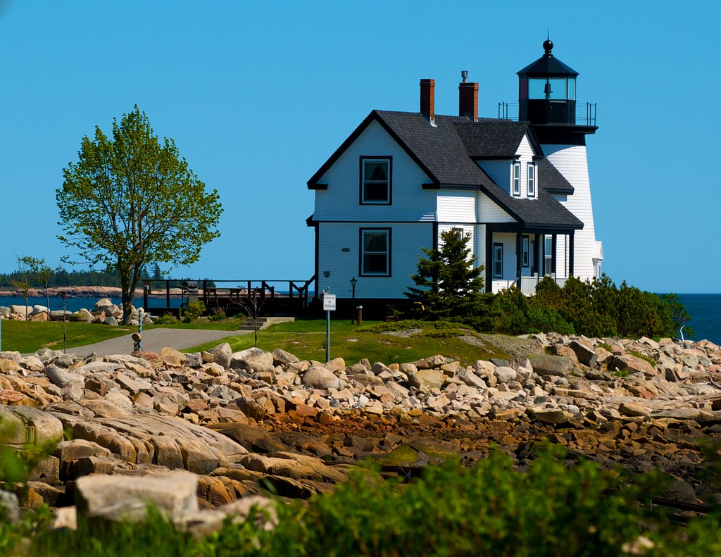 Prospect Harbor Point Lighthouse Near Winter Harbor, Maine… Flickr