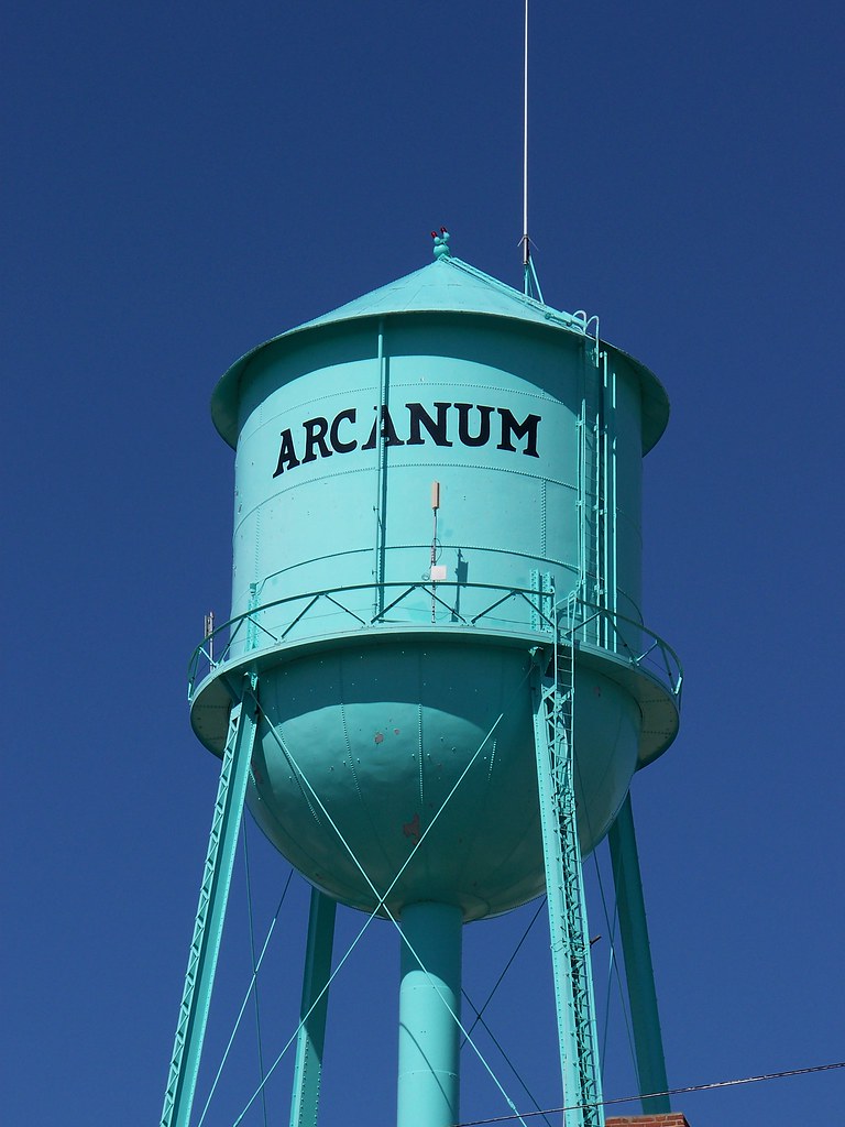 OH Arcanum Water Tower Water tower in Arcanum, Ohio. Flickr