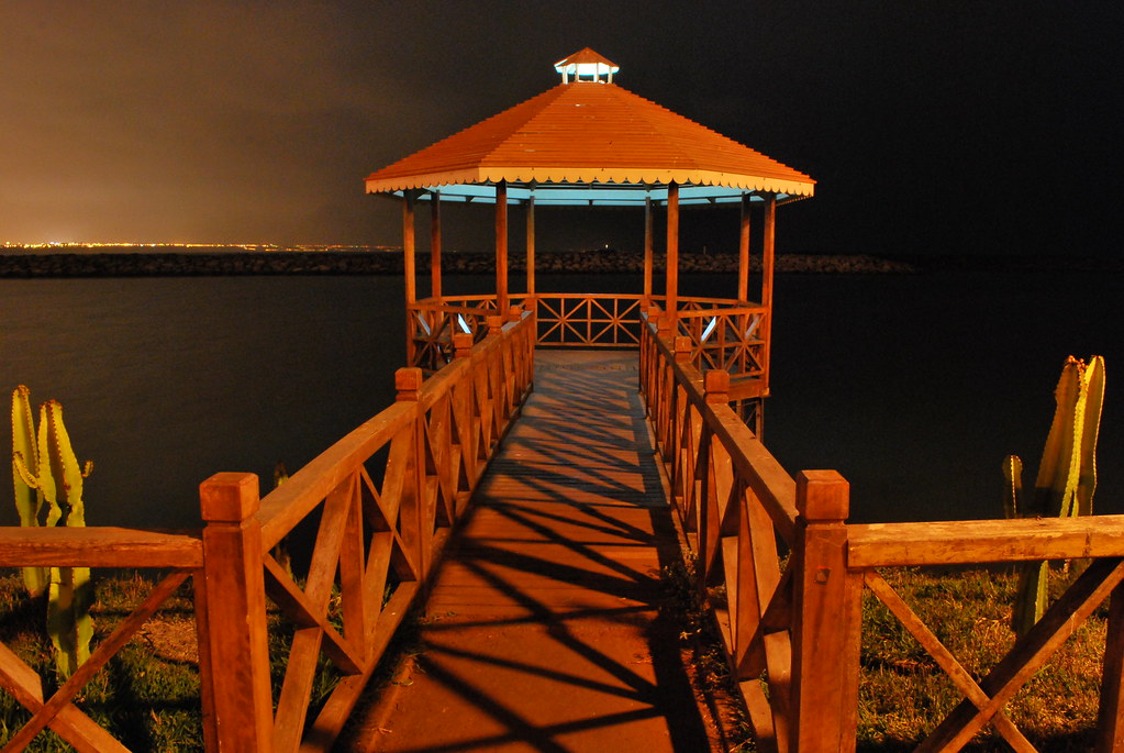 Glorieta en La Punta Callao Peru Glorieta ubicada en l… Flickr