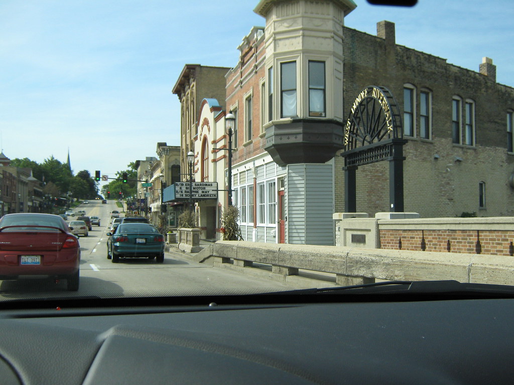 downtown Dundee, IL 2 hitmanmb2k Flickr