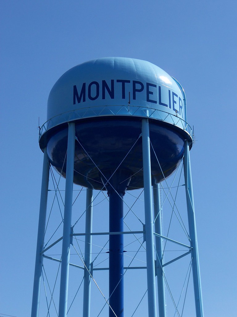 OH Montpelier Water Tower Water tower in Montpelier, Ohi… Flickr