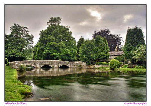 Ashford on the Water This is a beautiful village, but the … Flickr