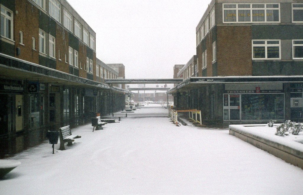 Yate ShoppingCentre Yate Shopping Centre on a snowy Sunday… Flickr