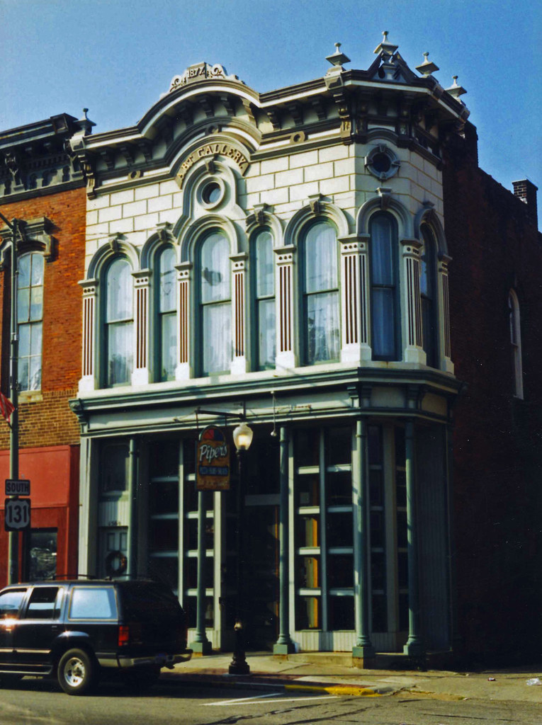 Art Gallery, Constantine, MI This building in tiny Constan… Flickr