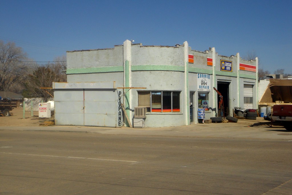 Vintage service station Duchesne, Utah 2008 Kenny Flickr