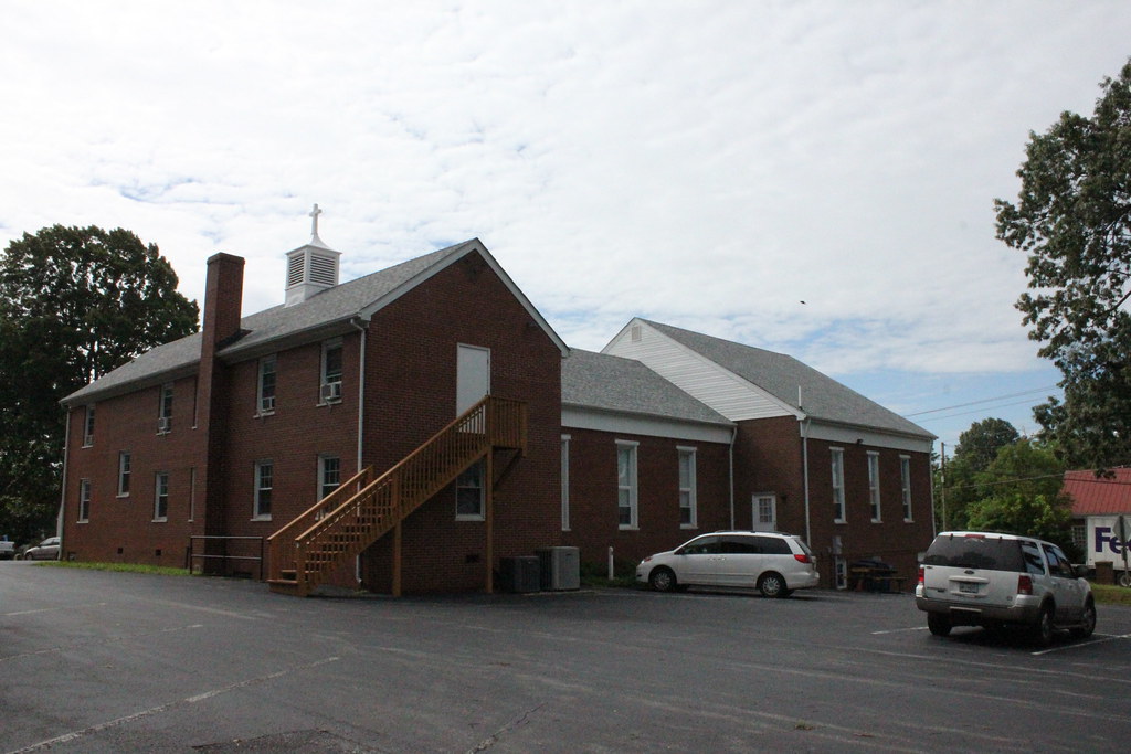 Forest United Methodist Church www.forestunitedmethodist.o… Flickr