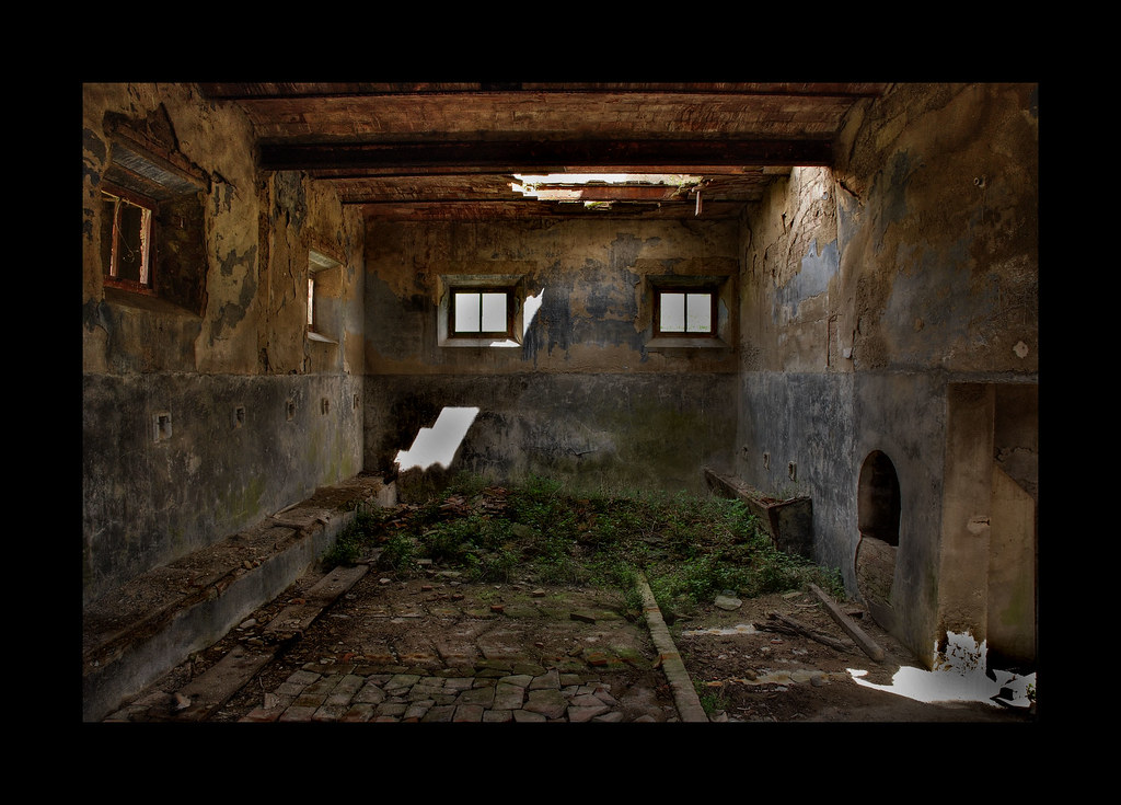 La vecchia stalla.... non potevo non dedicarla a Mo… Flickr