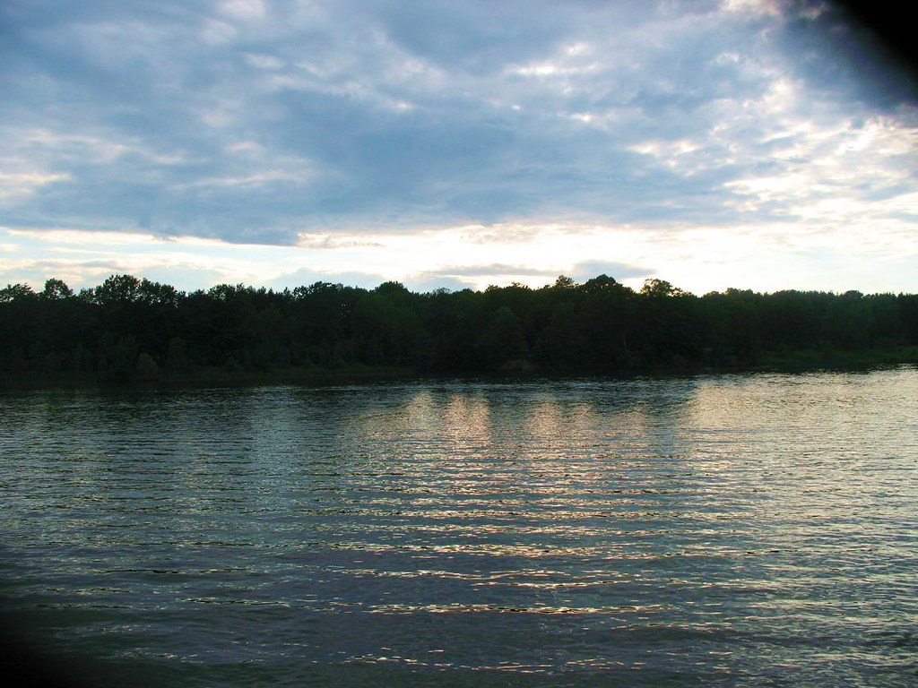 Flickriver Photoset 'Holloway Reservoir' by Sentrawoods.