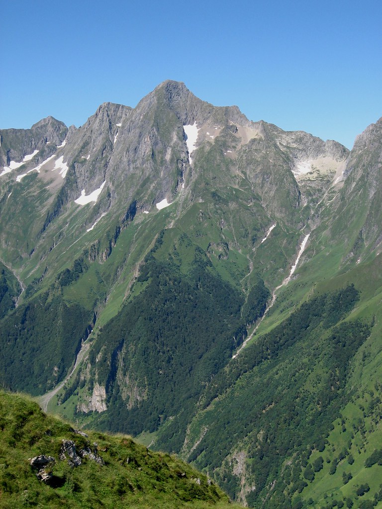 MontValier vu du Pic de Fonta (Ariège/Pyrénées) au sommet… Flickr