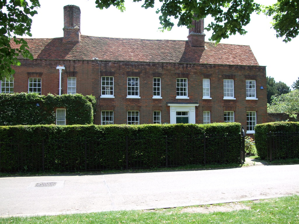 Writtle and the Green. Some of the houses and old building… Flickr